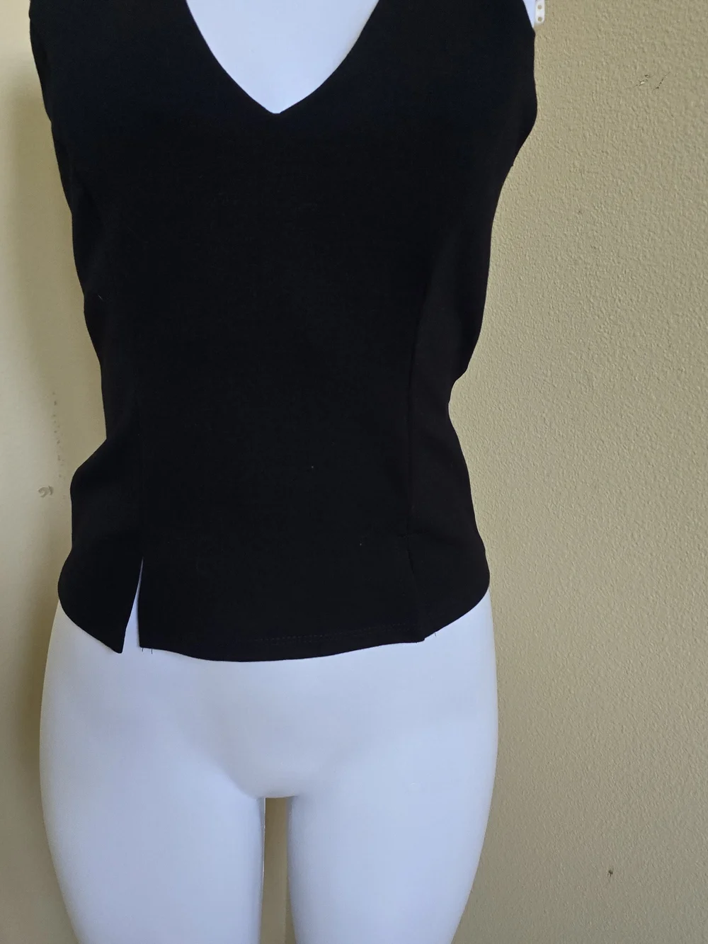 Brand New! Sleek Black V-Neck Sleeveless Blouse